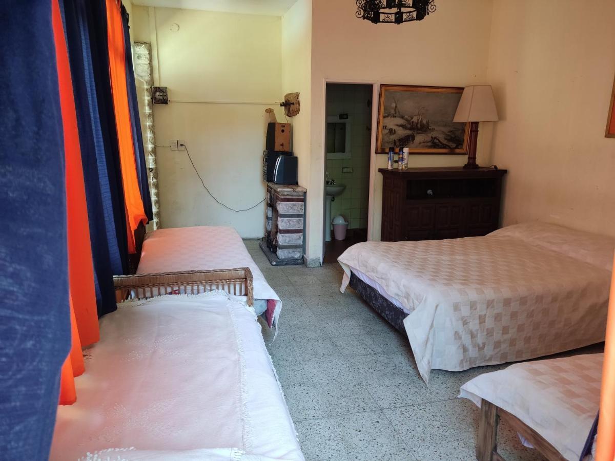 Olivos, Posada Y Habitaciones Buenos Aires Exterior foto